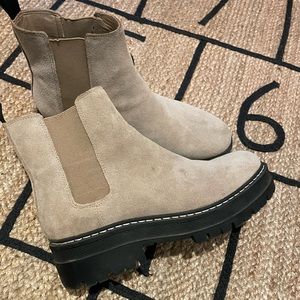 NOT FOR SALE Marc fisher boots